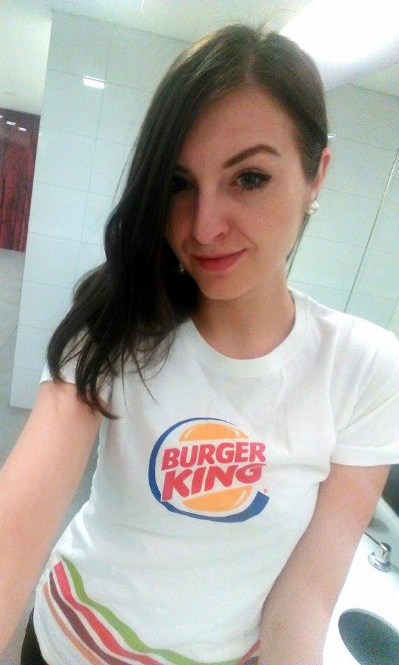 Hosteska Burger King Harfa